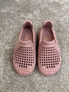 LUSSO CLOUD Scenario Kids Slip-On Waterproof Shoes Little Girl Size 1